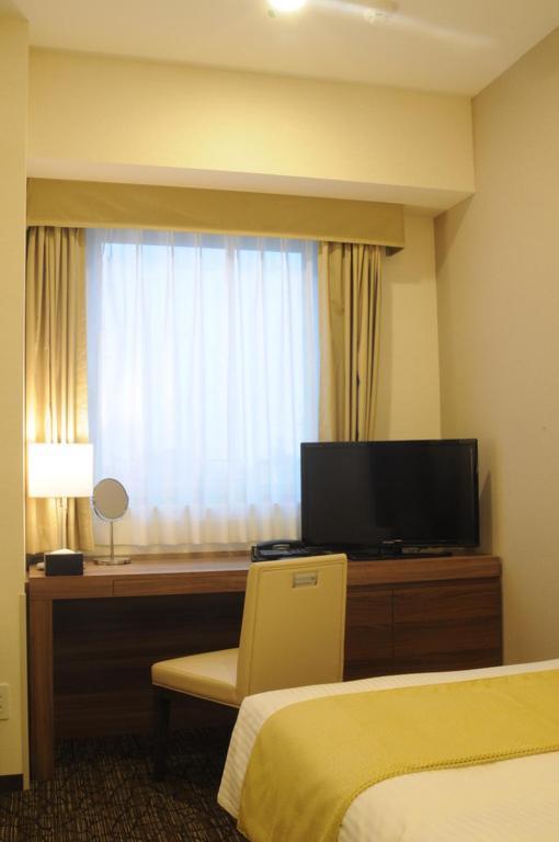Hotel Sunroute Kumagaya Station Екстер'єр фото