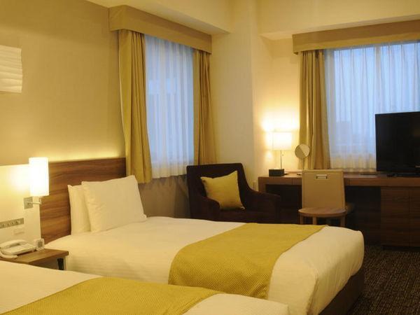 Hotel Sunroute Kumagaya Station Екстер'єр фото